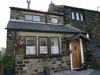 Wellcroft House Hotel Diggle Exterior photo